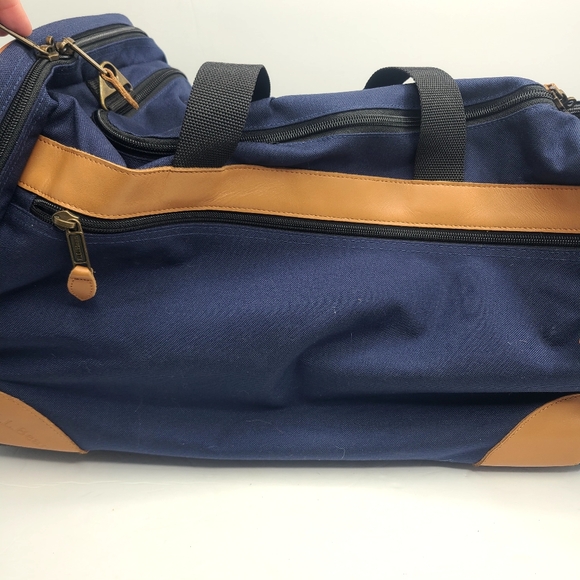 Vintage L.L. Bean Nylon Water Repellant Rolling 23"‎ Duffle Bag Navy - Picture 3 of 7